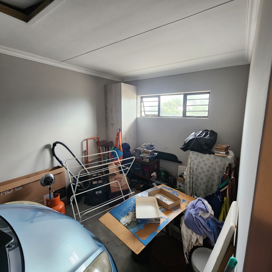 2 Bedroom Property for Sale in Dana Bay Western Cape